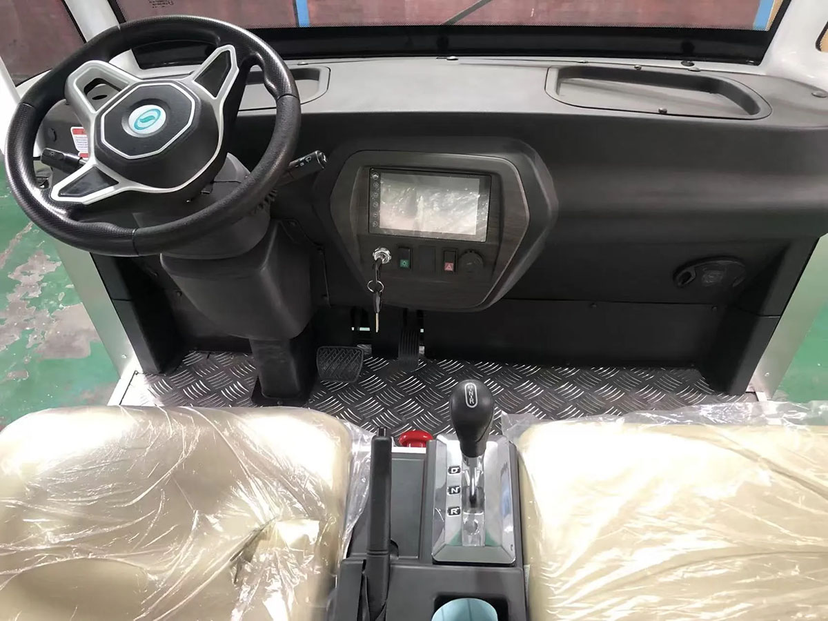 8 Seats Multi-Purpose Electric Vehicle (2) 8 Seats Multi-Purpose Electric Vehicle (2)