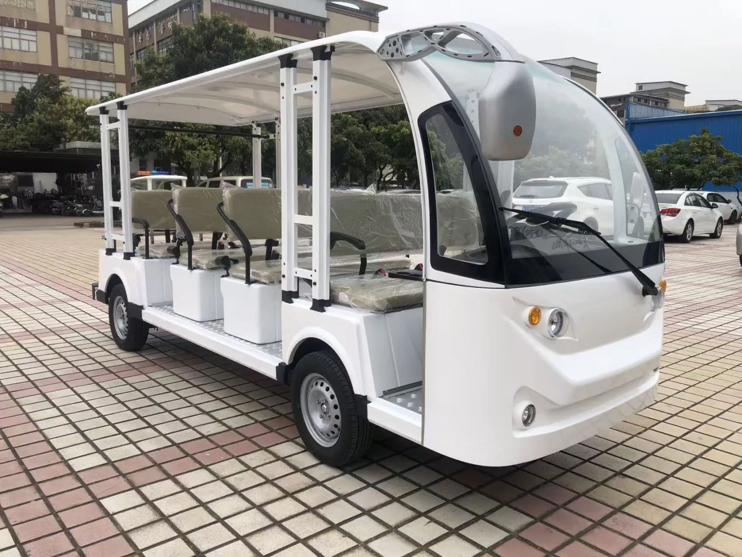 8 Seats Multi-Purpose Sightseeing Bus
