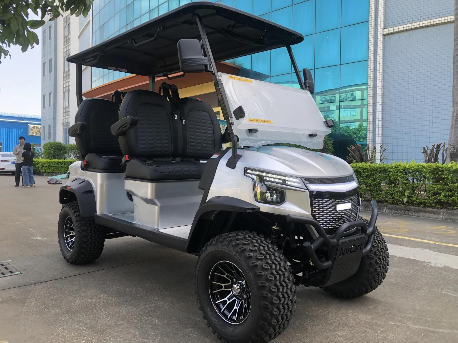 4 Passengers Electric Vehicle Golf Cart
