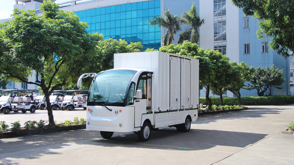 6 Doors Electric Cargo Van with Loading 2 Tons